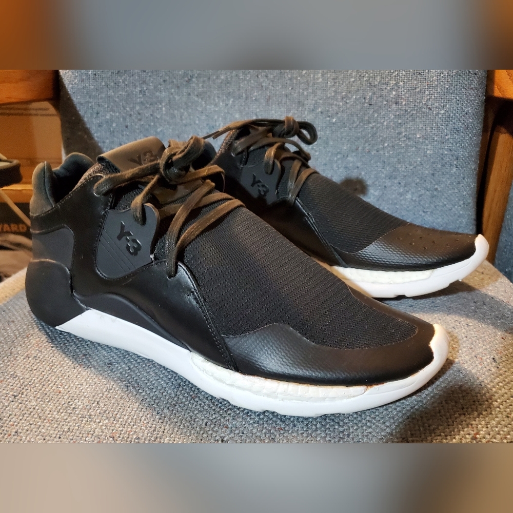 Adidas Y3 (Yohji Yamamoto) QR Run